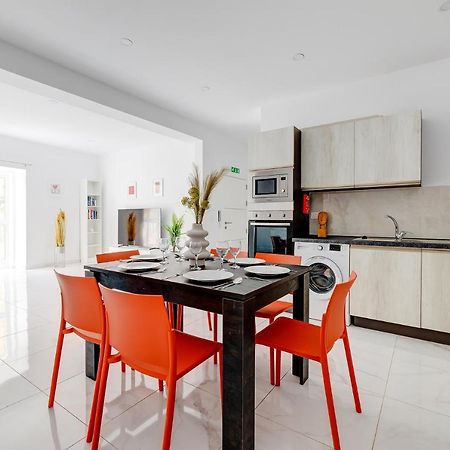 Modern Family Holiday Retreat In Gzira スリーマ エクステリア 写真
