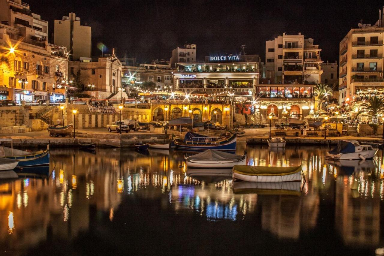Modern Family Holiday Retreat In Gzira スリーマ エクステリア 写真