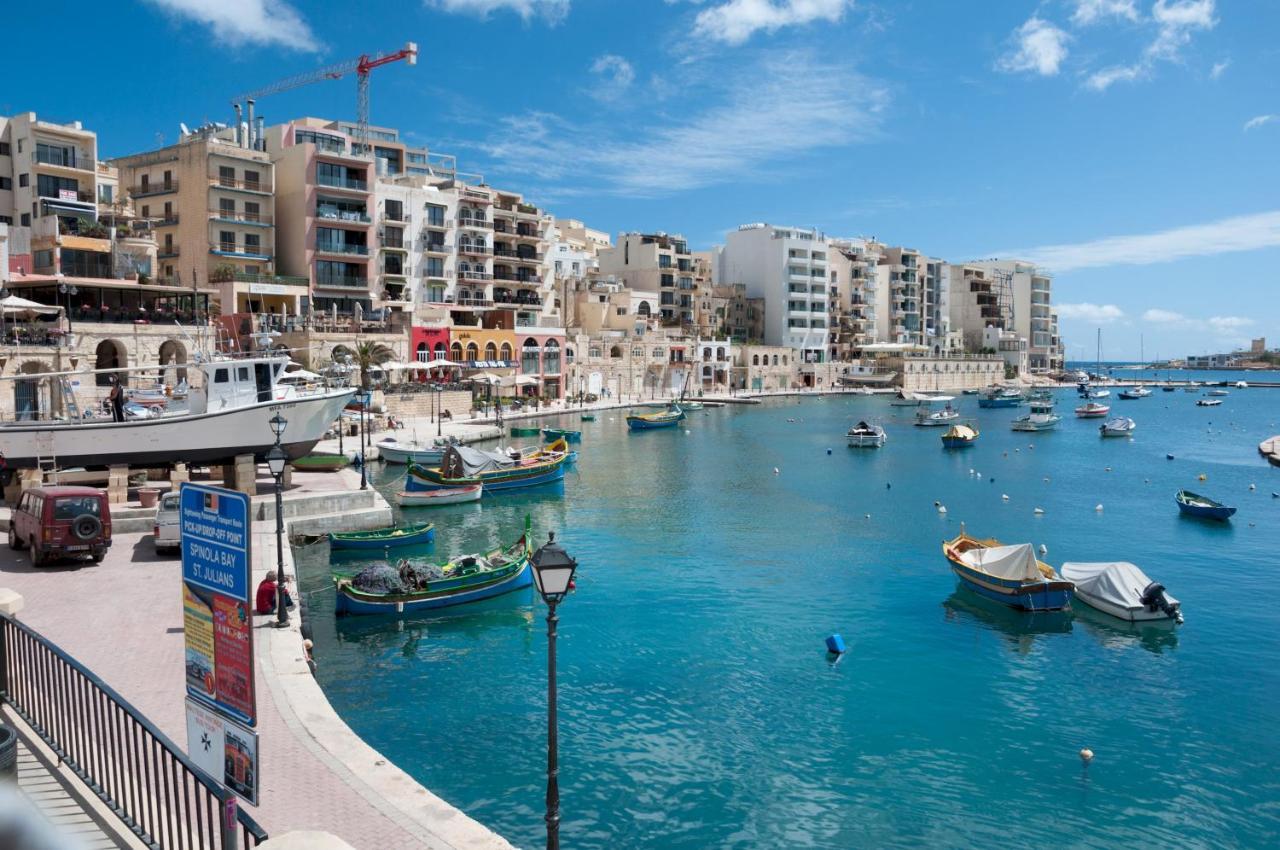 Modern Family Holiday Retreat In Gzira スリーマ エクステリア 写真