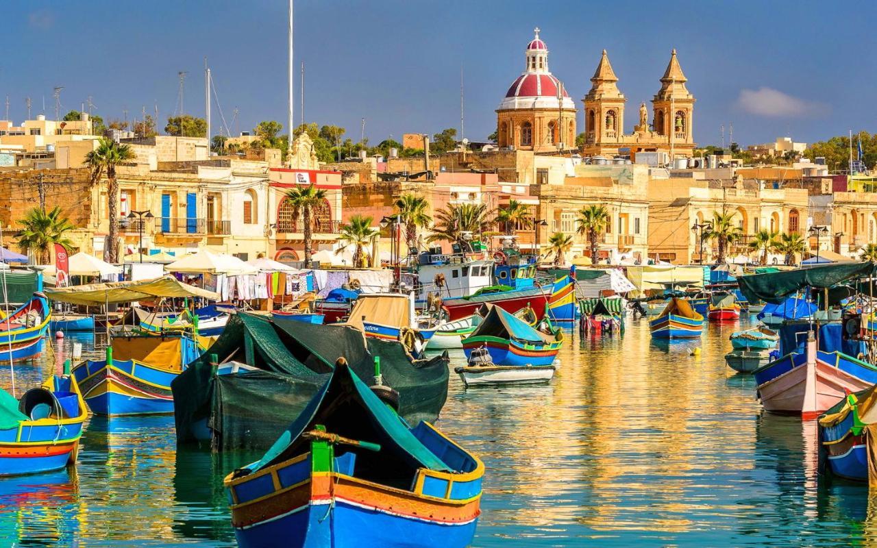 Modern Family Holiday Retreat In Gzira スリーマ エクステリア 写真